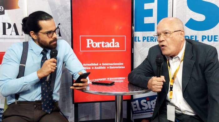 Pablo Navarro, director de la Editorial Universitaria.